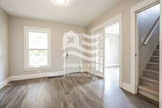 919 E Calvert St in South Bend, IN - Building Photo - Building Photo