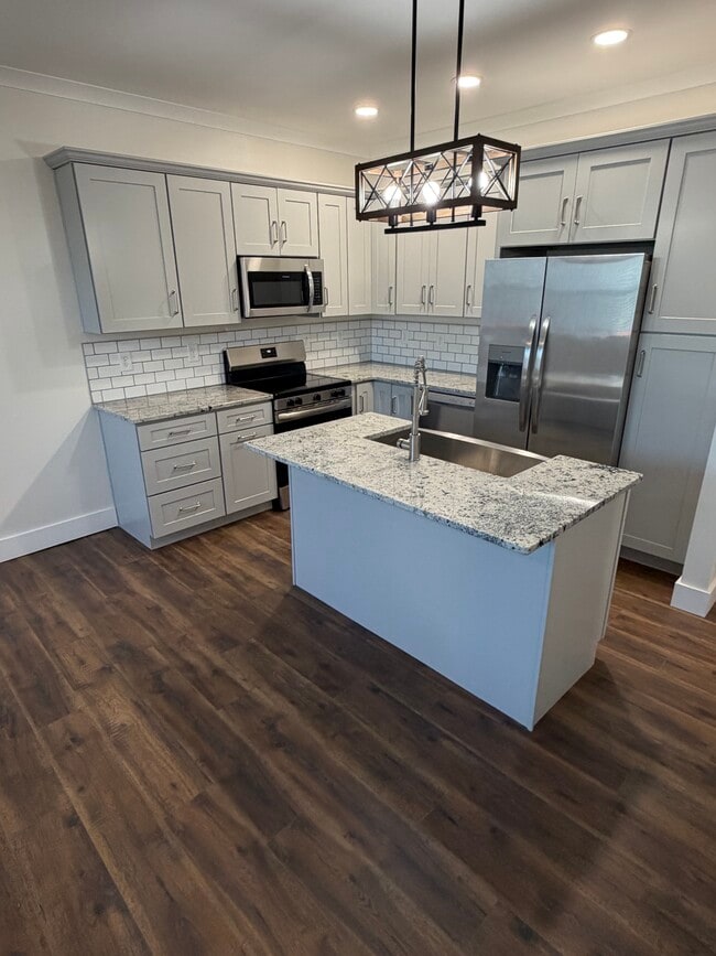 property at 1419 Woodbine Ave