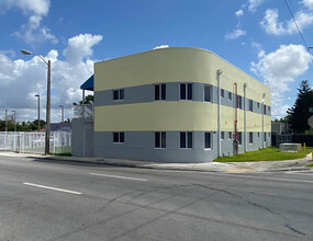 5801 NW 22nd Ave in Miami, FL - Building Photo - Building Photo