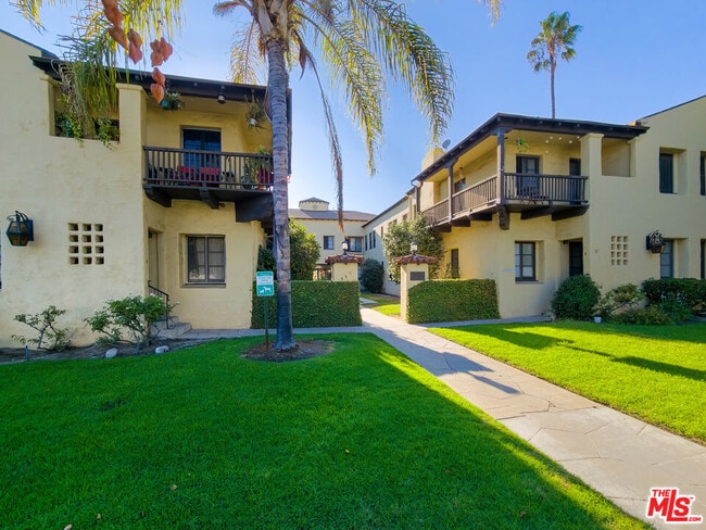 property at 427 N Adams St