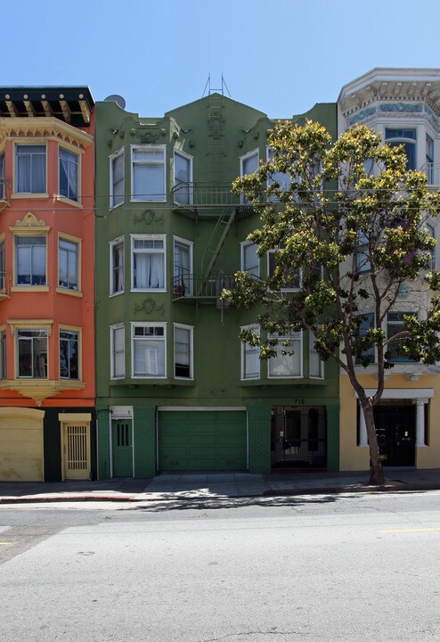 715 Haight St in San Francisco, CA - Building Photo