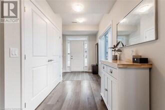 27 Rachel Dr in Hamilton, ON - Building Photo - Building Photo