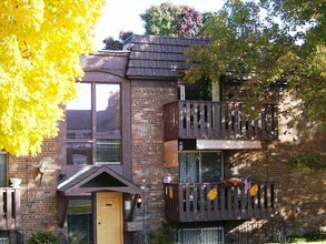 Terrace Gardens in Kansas City, KS - Foto de edificio - Building Photo