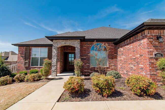 1683 S Laurel Landing in Fayetteville, AR - Building Photo - Building Photo