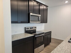 1850 Settlers Glen Dr, Unit #304 in Round Rock, TX - Building Photo - Building Photo