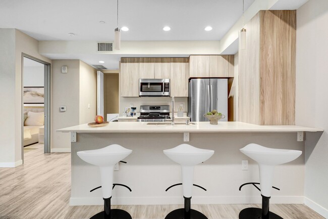 The Blvd Lofts in Encino, CA - Building Photo - Building Photo