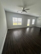 864 Grayson Ave in Hinesville, GA - Building Photo - Building Photo