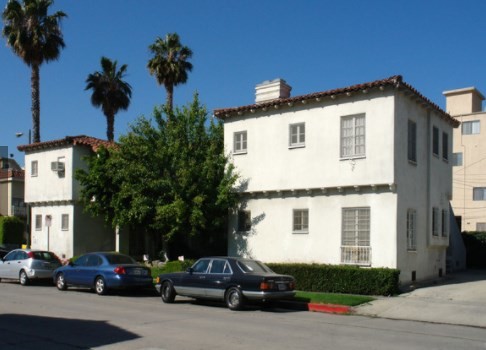 937 S Sherbourne Dr in Los Angeles, CA - Building Photo