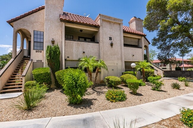 1751 E Reno Ave in Las Vegas, NV - Building Photo - Building Photo