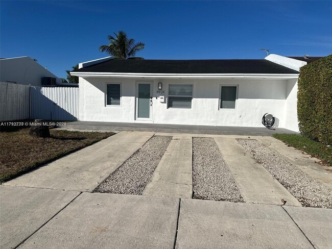 property at 4924 SW 131st Ave