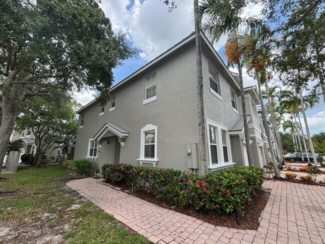 2279 Shoma Dr in Wellington, FL - Building Photo - Building Photo