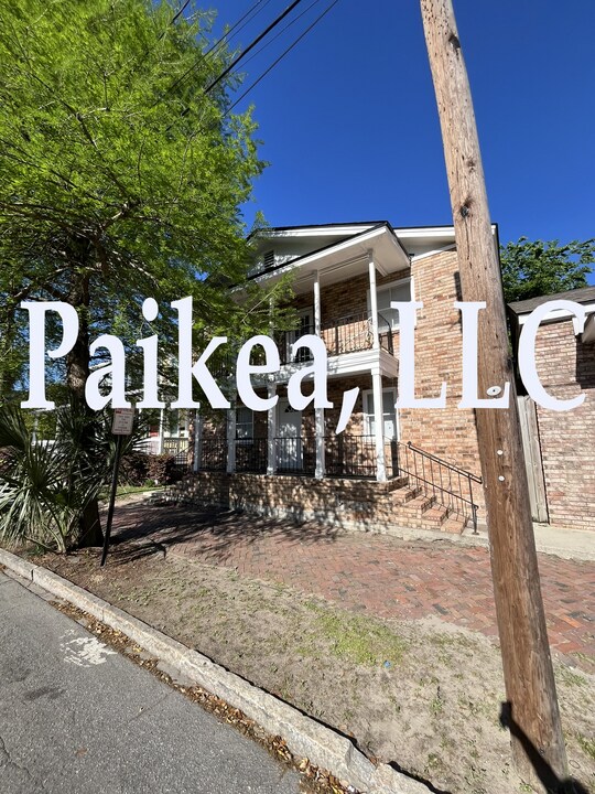 1503 Barnard St in Savannah, GA - Building Photo