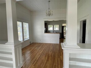 2221 E 11th Ave in Tampa, FL - Building Photo - Building Photo