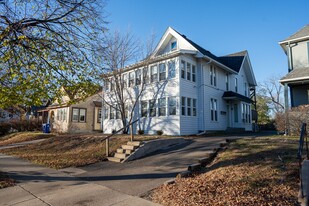 1607 Hewitt Ave in St. Paul, MN - Building Photo