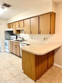 1607 Dakota Ave photo'