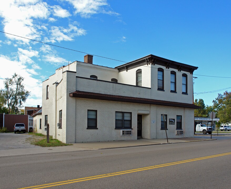 1822 W Main St in Belleville, IL - Building Photo