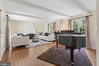 226 Riverside Dr in Princeton, NJ - Building Photo - Building Photo