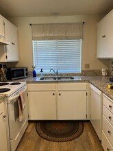 376 Catron St N in Monmouth, OR - Building Photo - Building Photo