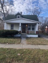 21059 Glen Lodge Rd in Ferndale, MI - Building Photo