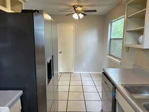 5004 Weidemar Ln-Unit -5004 Weidemar Ln #B in Austin, TX - Building Photo - Building Photo
