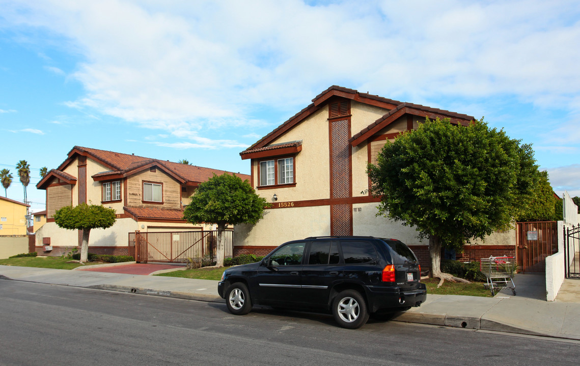 Belshire Villas in Norwalk, CA - Foto de edificio
