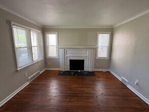 15700 Greenfield Rd in Detroit, MI - Building Photo - Building Photo