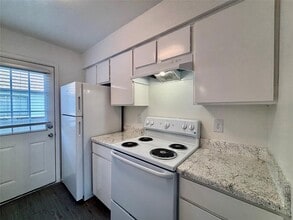6500 W 43rd St in Houston, TX - Building Photo - Building Photo