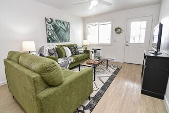 Fair View I in Cherokee, IA - Building Photo - Interior Photo