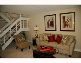 603 SW 1st Ct in Boynton Beach, FL - Building Photo - Building Photo