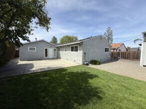 5048 Leigh Ave in San Jose, CA - Building Photo - Building Photo