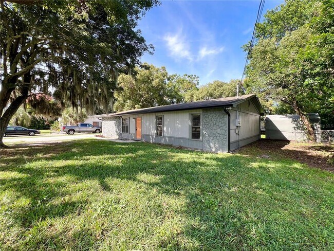 7925 Napoleon St in Orlando, FL - Building Photo - Building Photo