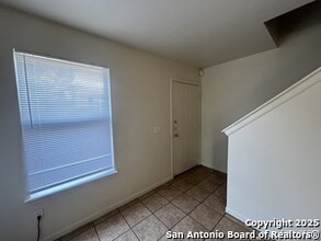 6707 Brothers Ln in San Antonio, TX - Building Photo - Building Photo