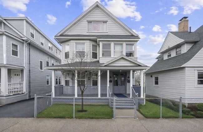 property at 831-833-833 William St