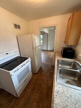 1990 Roslyn St in Denver, CO - Building Photo - Building Photo