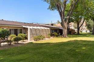 3500 W Manchester Blvd in Inglewood, CA - Building Photo