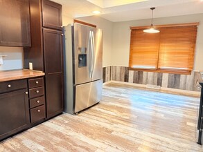 613 Covered Bridge Rd in Greenwood, IN - Building Photo - Building Photo