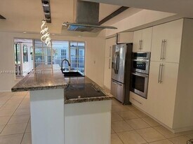 29325 SW 182nd Ave in Homestead, FL - Building Photo