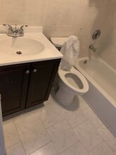 64 Craig Ave, Unit side Apt in Staten Island, NY - Building Photo - Building Photo