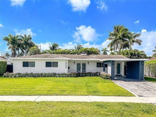 property at 1004 SW 13th St