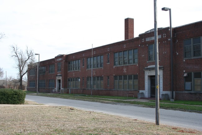 Dunbar Commons in Oklahoma City, OK - Building Photo - Primary Photo