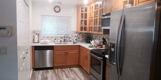 property at 201 Lands End Ct