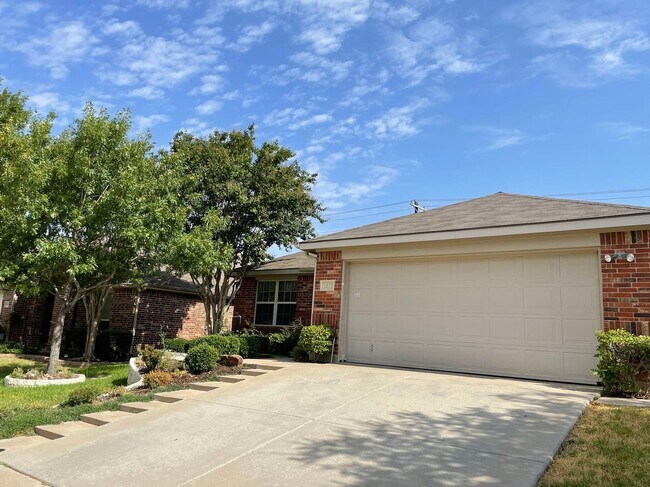 1813 Shoebill Dr in Little Elm, TX - Building Photo - Building Photo