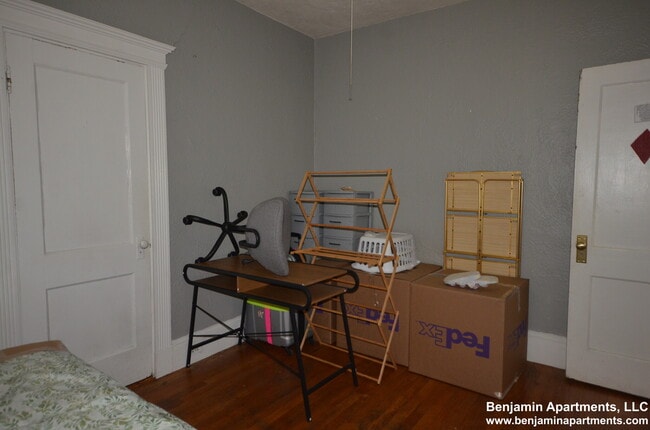 463 Park Dr, Unit 14 in Boston, MA - Building Photo - Building Photo