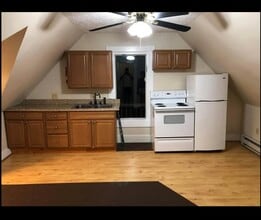 146 Costa Ave in St Johnsbury, VT - Building Photo - Building Photo