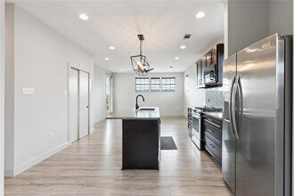 2767 Vienna St in New Orleans, LA - Building Photo - Building Photo