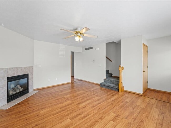 28 Fetzer Ct in Bloomington, IL - Building Photo - Building Photo