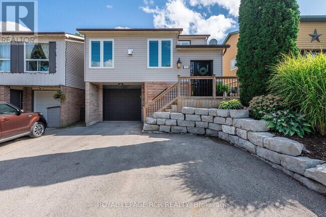 133 Goldgate Crescent in Orangeville, ON - Building Photo - Building Photo