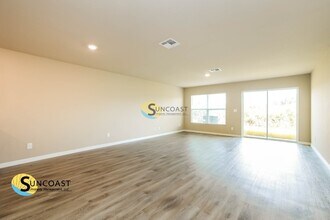 12728 Buffing Rd in Port Charlotte, FL - Foto de edificio - Building Photo