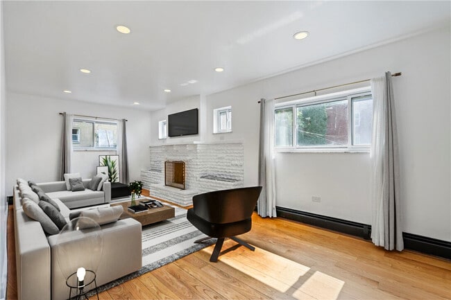 6026 Sawyer St in Pittsburgh, PA - Building Photo - Building Photo