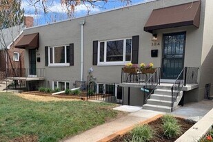 30 N Clarkson St in Denver, CO - Building Photo